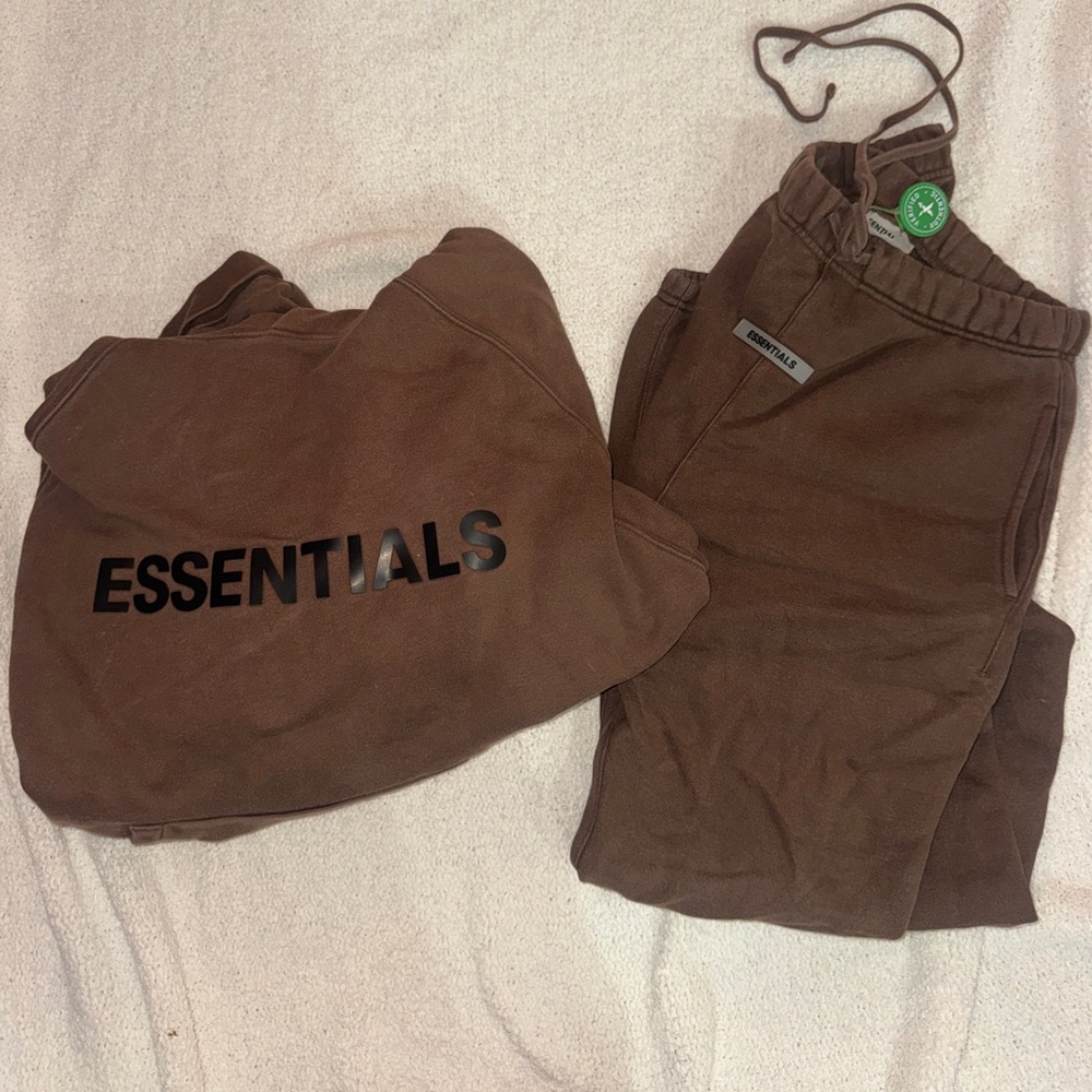 Essentials Brown Joggers & Sweatshirt Set